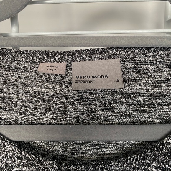 Vero Moda BodyCon Knit Grey Dress 3/4 Sleeves - Picture 4 of 4